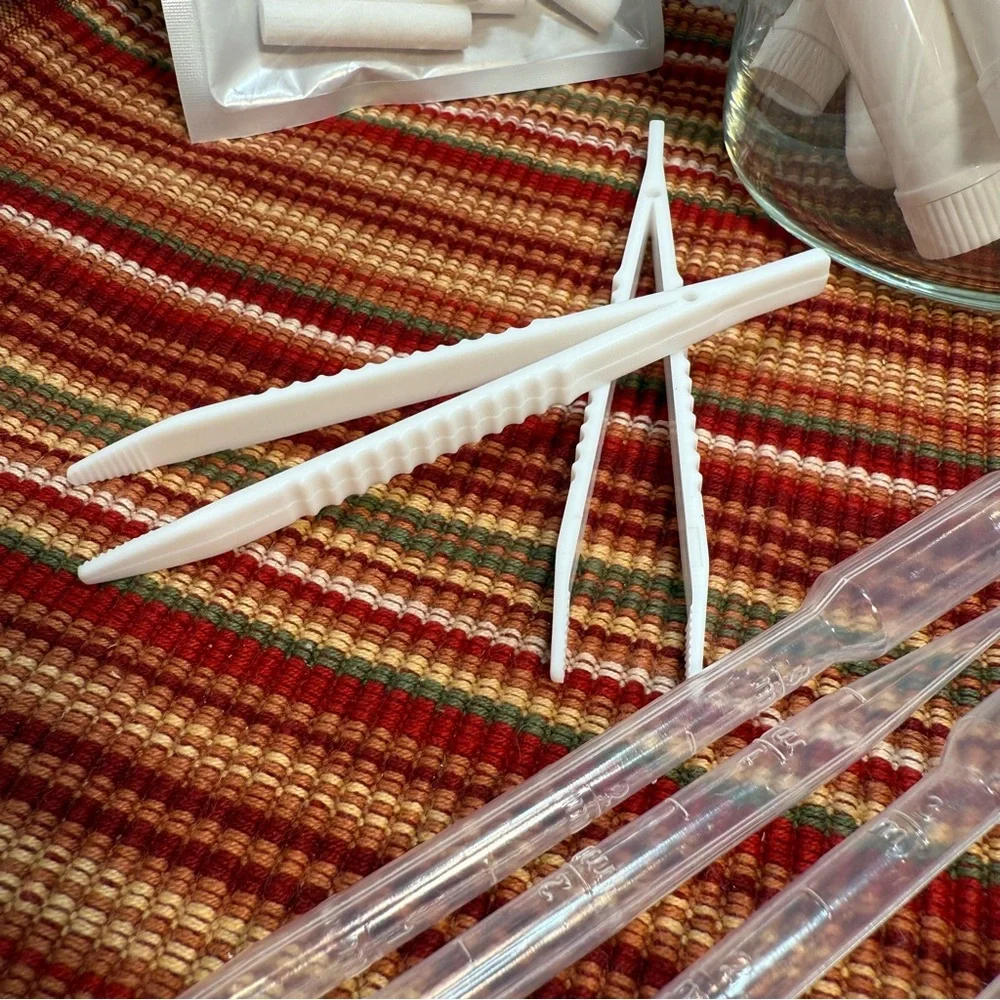 Nasal Inhalers for Essential Oils - Inhalers, Wicks, Droppers & Tweezers